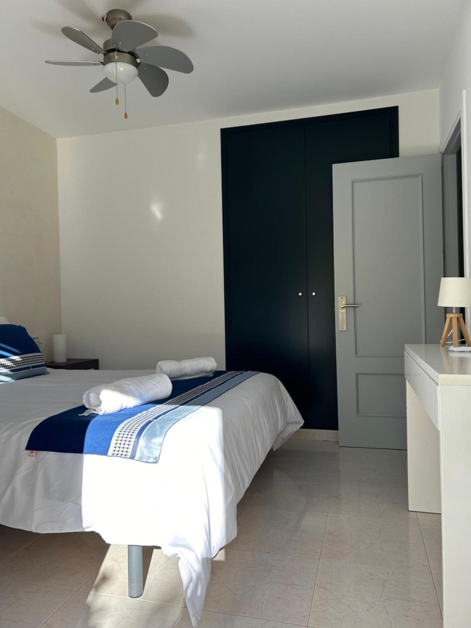 Appartement Duplex Rosas Avec Terrasse Magnifique Jacuzzi Vue Mer Exteriör bild