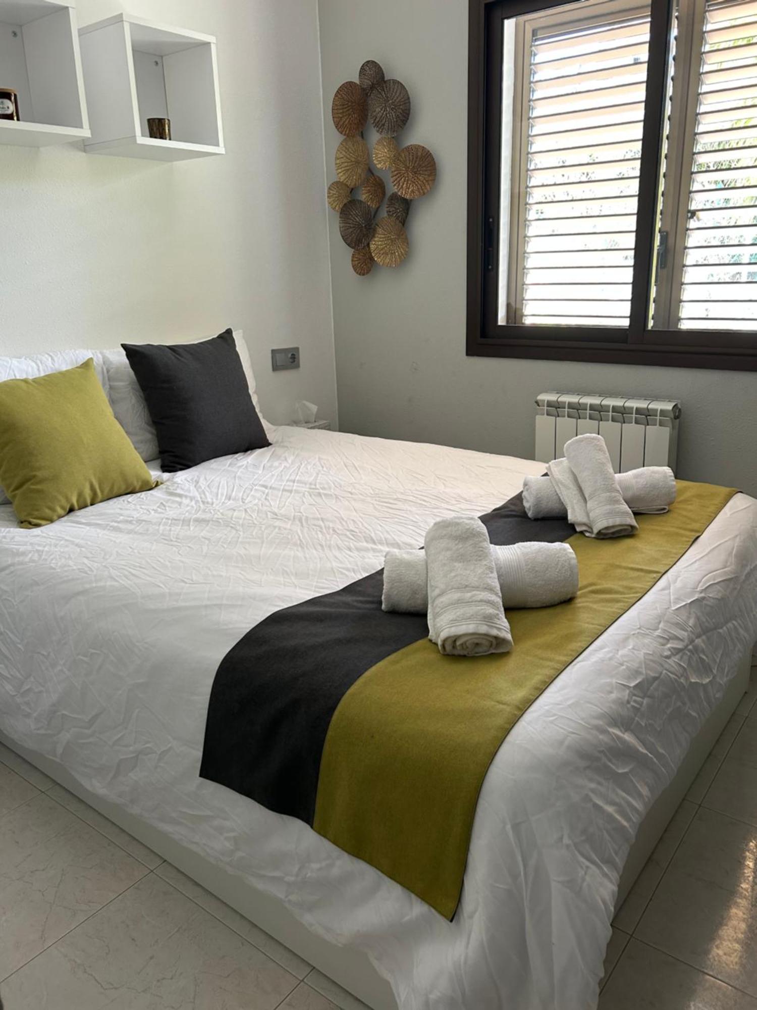 Appartement Duplex Rosas Avec Terrasse Magnifique Jacuzzi Vue Mer Exteriör bild