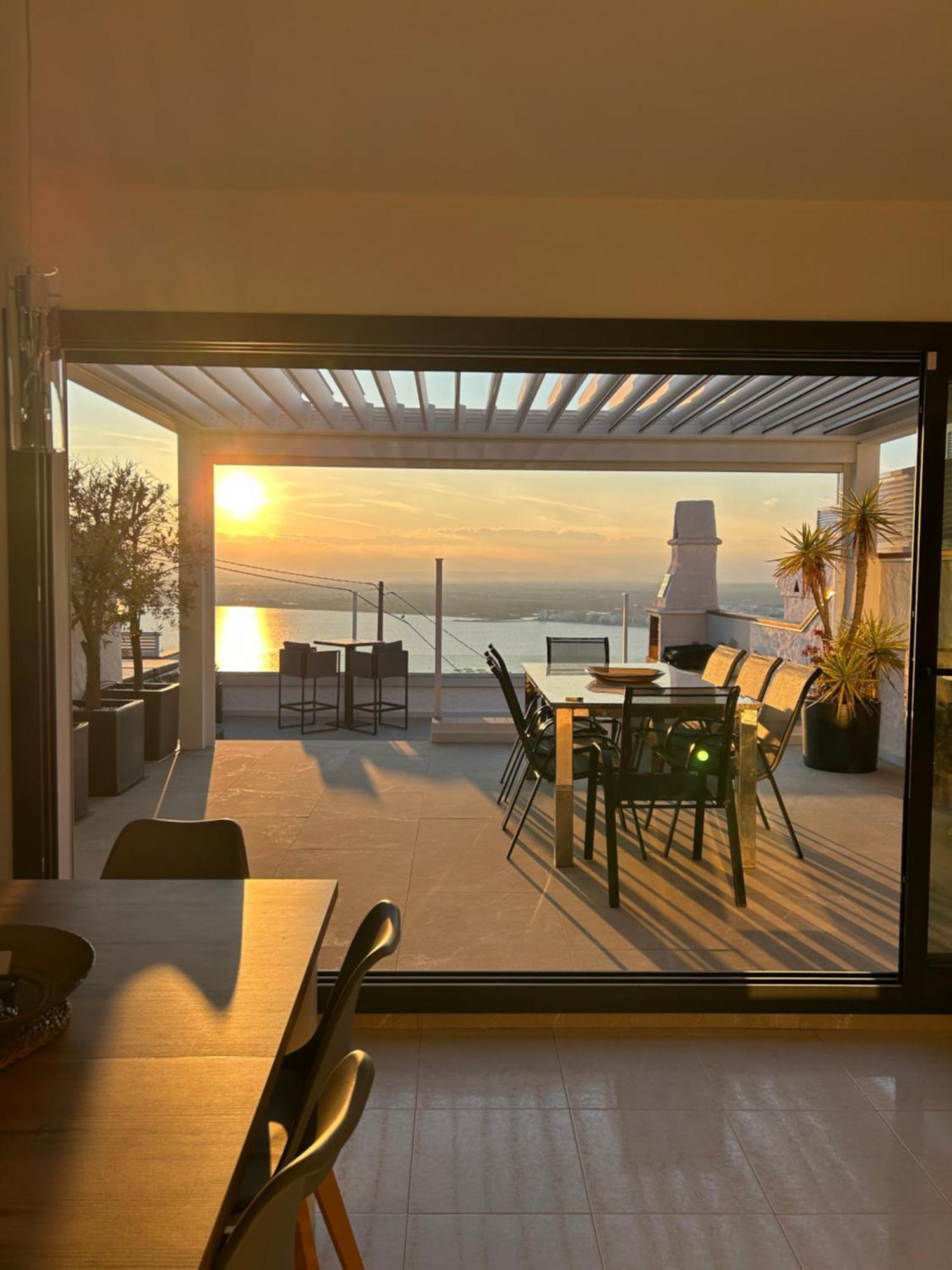 Appartement Duplex Rosas Avec Terrasse Magnifique Jacuzzi Vue Mer Exteriör bild